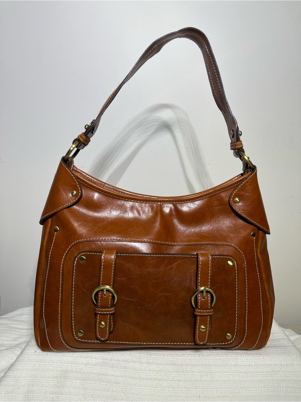 Classic Style and Company Cognac Faux Leather Shoulder Bag